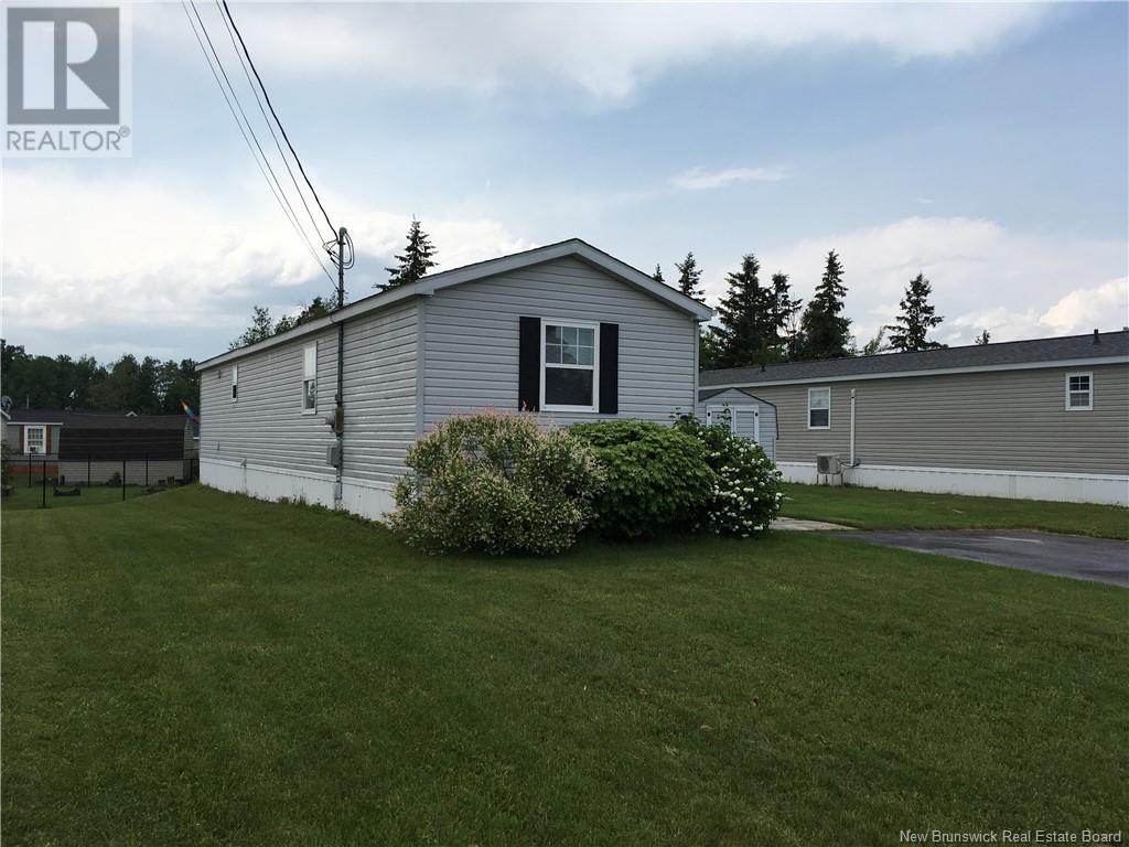 61 St-Jean Drive, Dieppe, New Brunswick  E1A 7N1 - Photo 29 - NB120877