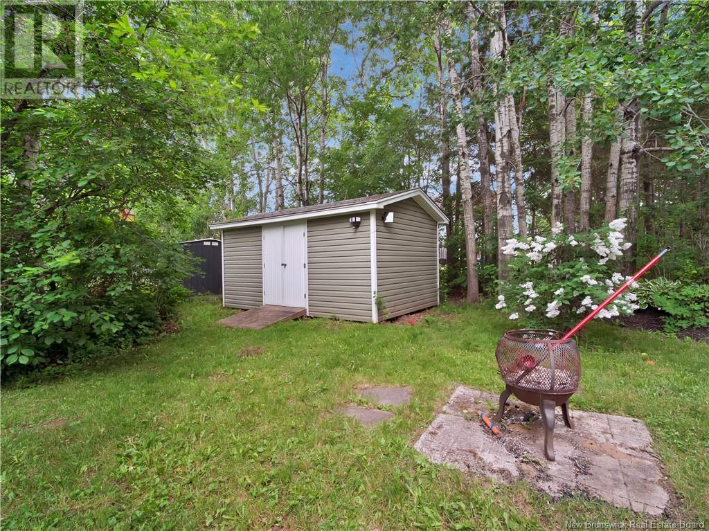 99 Thomas, Dieppe, New Brunswick  E1A 5W2 - Photo 35 - NB120989