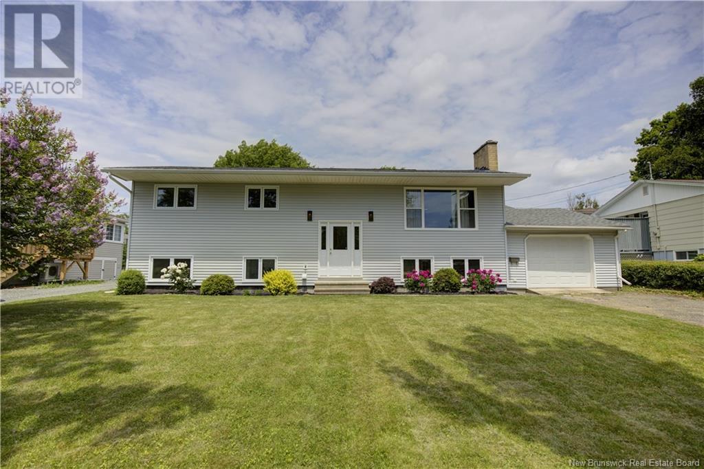 9 Dahlia Drive, Fredericton, New Brunswick