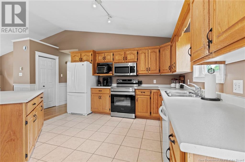 48 Logan Street, Lincoln, New Brunswick  E3B 9L6 - Photo 15 - NB121215