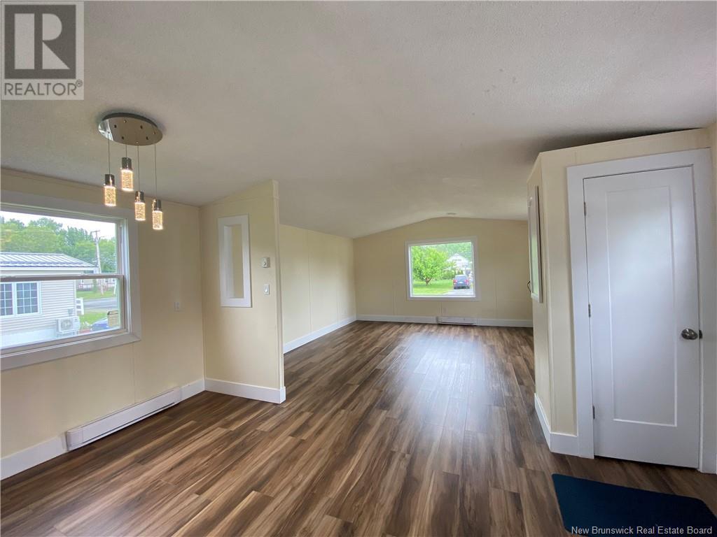 10 Hedgeview Drive, Hanwell, New Brunswick  E3B 6S1 - Photo 12 - NB121038