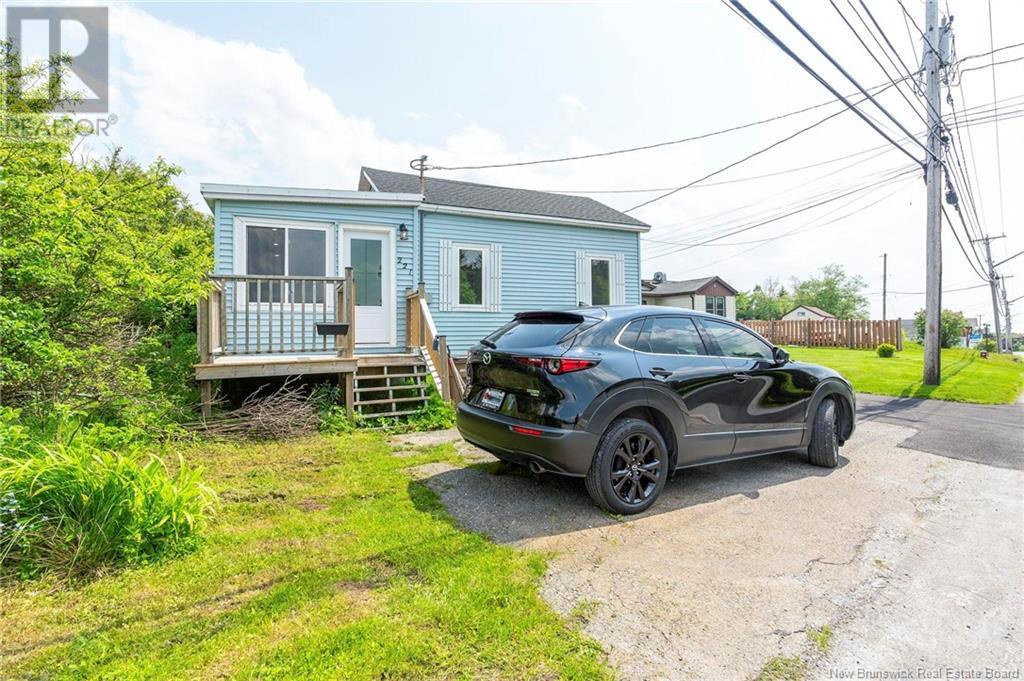 221 Westmorland Road, Saint John, New Brunswick  E2J 2G1 - Photo 3 - NB121110