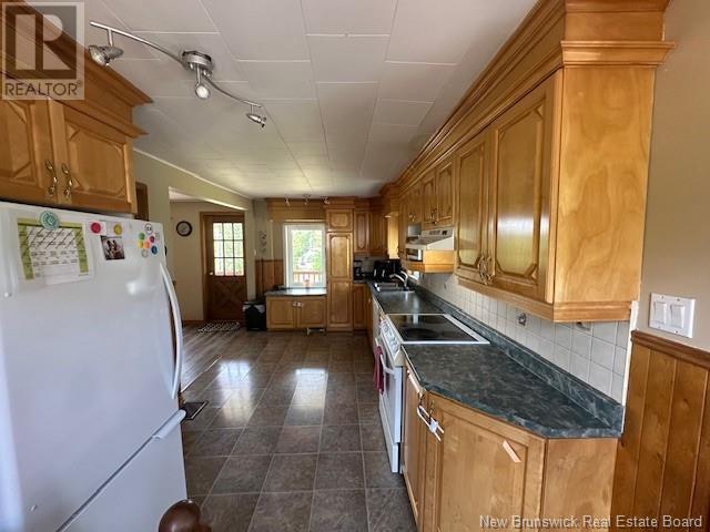 2866 Des Pionniers Avenue, Balmoral, New Brunswick  E8E 1G6 - Photo 3 - NB121176