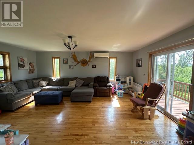 2866 Des Pionniers Avenue, Balmoral, New Brunswick  E8E 1G6 - Photo 7 - NB121176