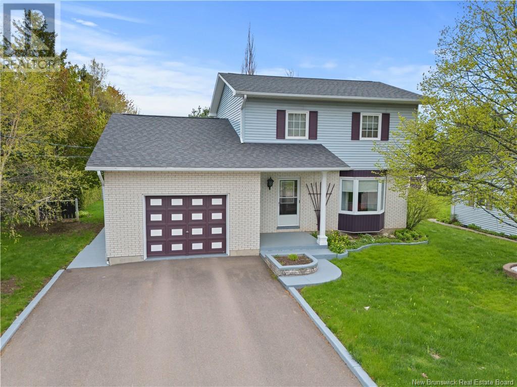 294 Hennessey, Moncton, New Brunswick