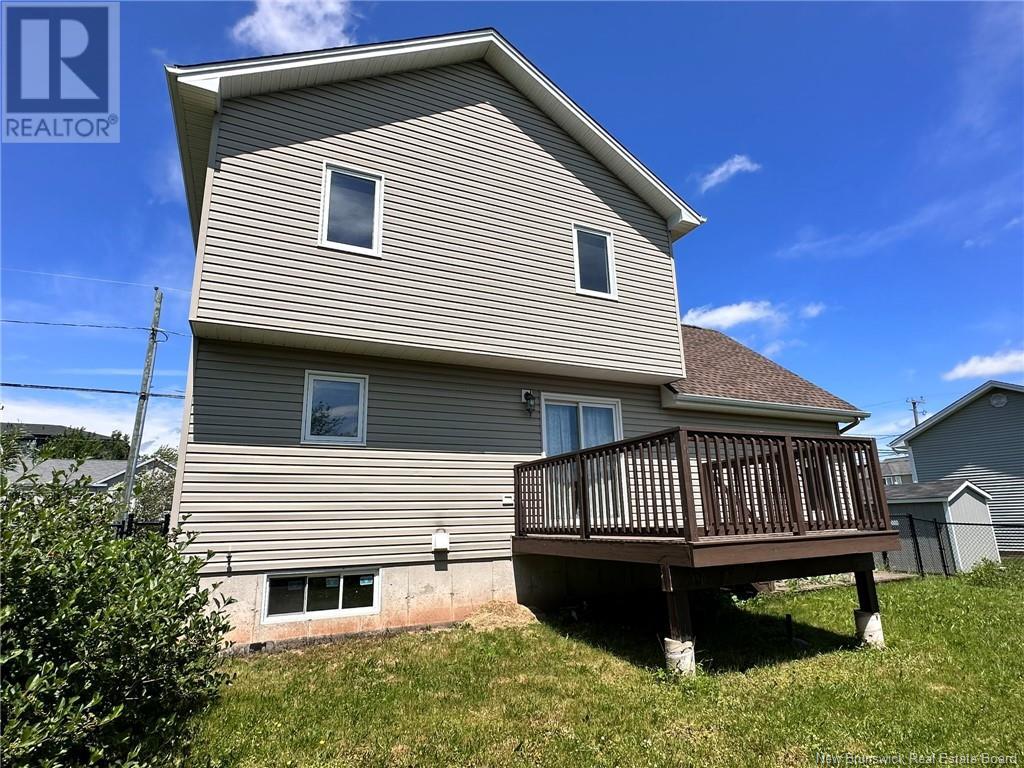 11 Mccoy Street, Moncton, New Brunswick  E1G 0C7 - Photo 6 - NB121309
