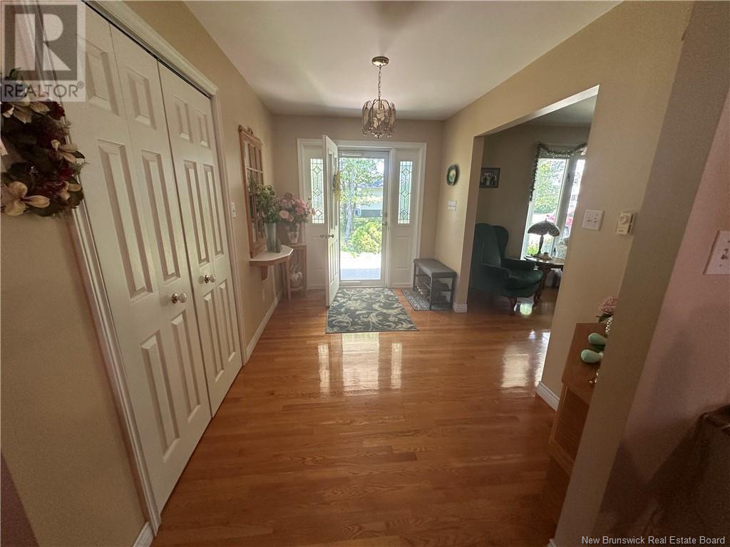 1280 Smith Street, Bathurst, New Brunswick  E2A 3V5 - Photo 20 - NB121326