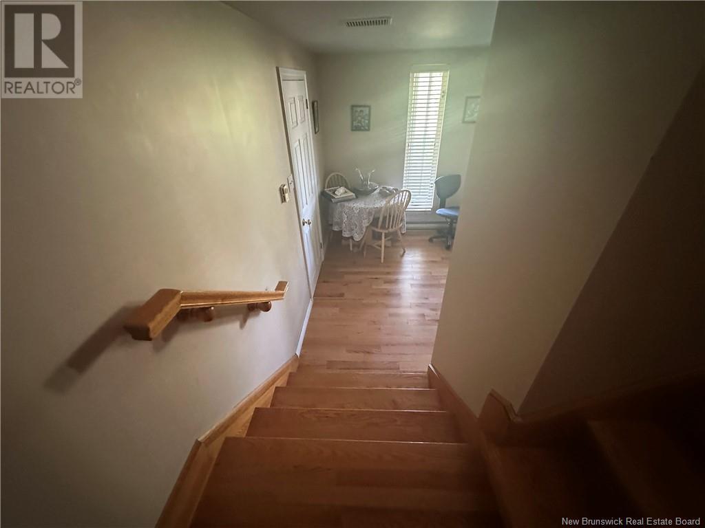 1280 Smith Street, Bathurst, New Brunswick  E2A 3V5 - Photo 27 - NB121326