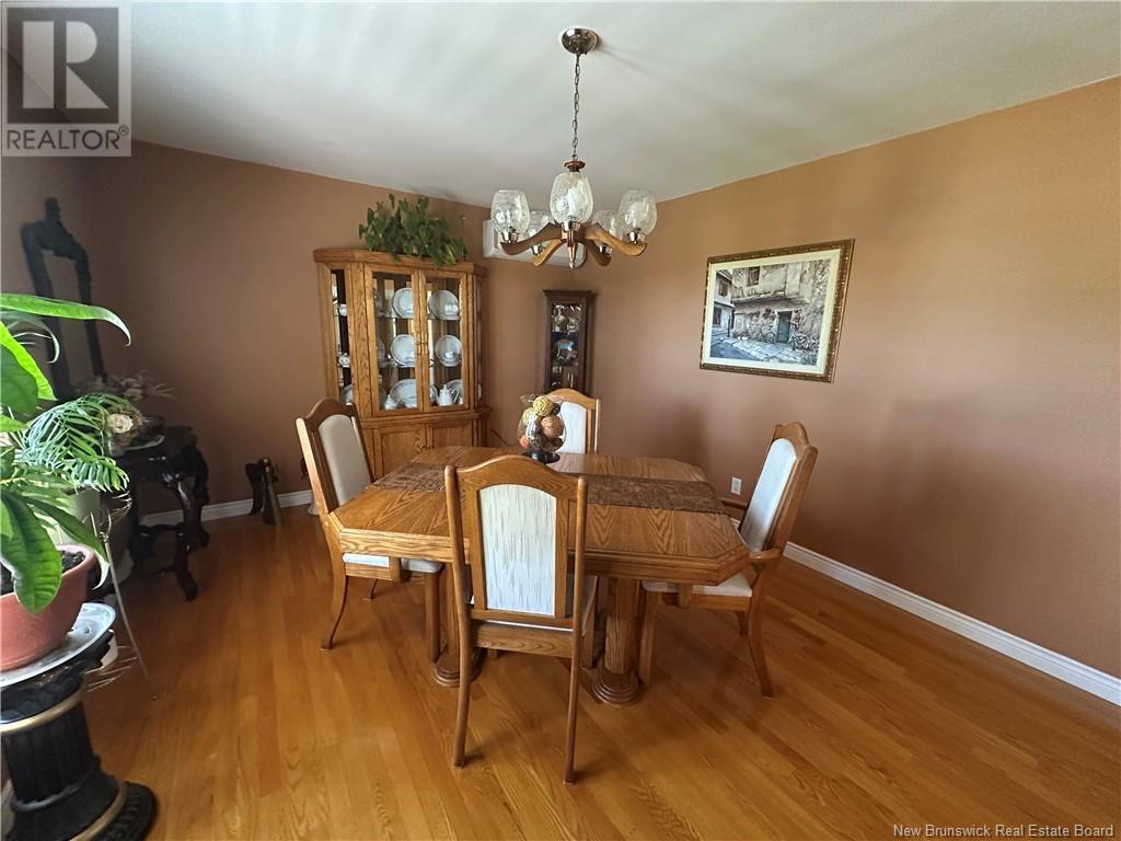 1280 Smith Street, Bathurst, New Brunswick  E2A 3V5 - Photo 4 - NB121326