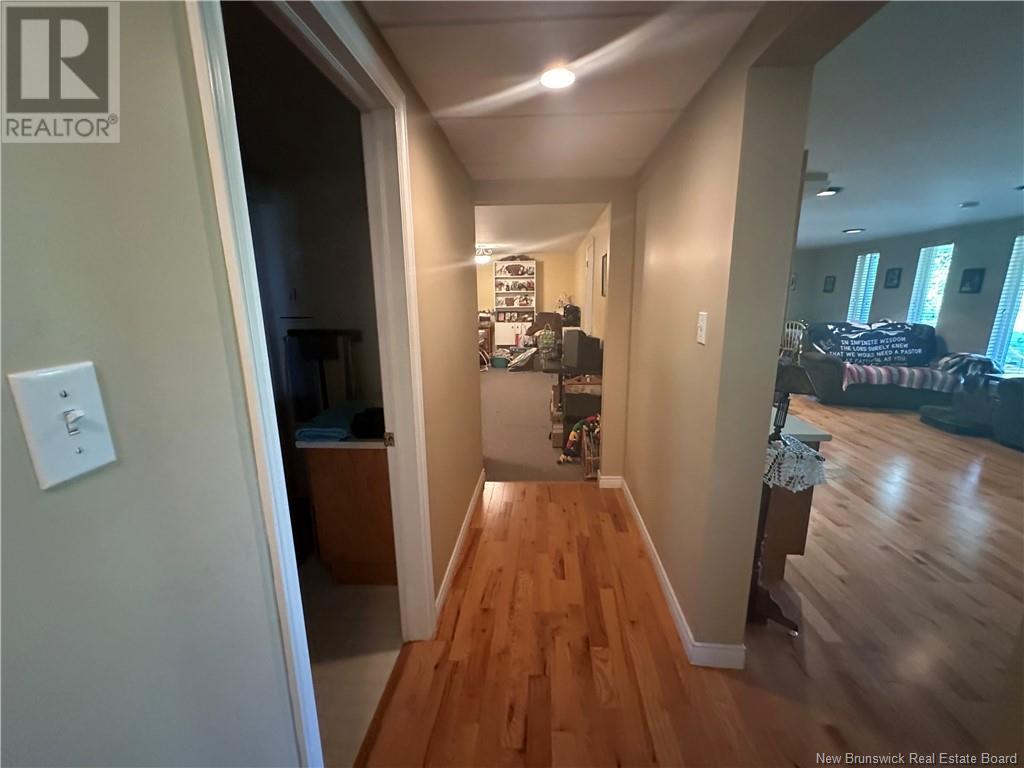 1280 Smith Street, Bathurst, New Brunswick  E2A 3V5 - Photo 41 - NB121326