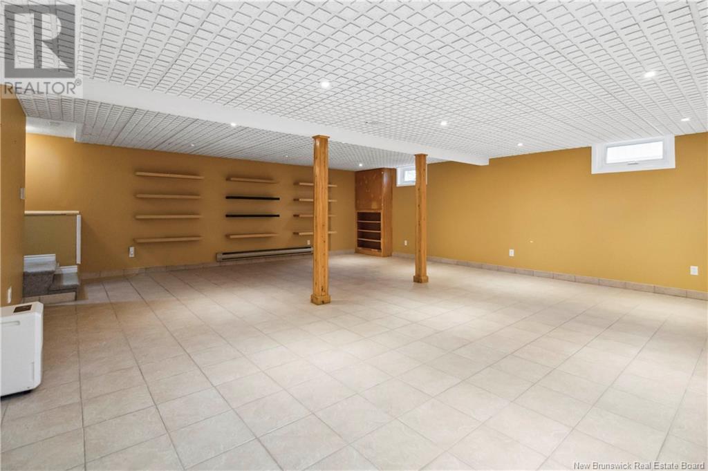 320 Thibodeau Street, Dieppe, New Brunswick  E1A 1W2 - Photo 36 - NB121022