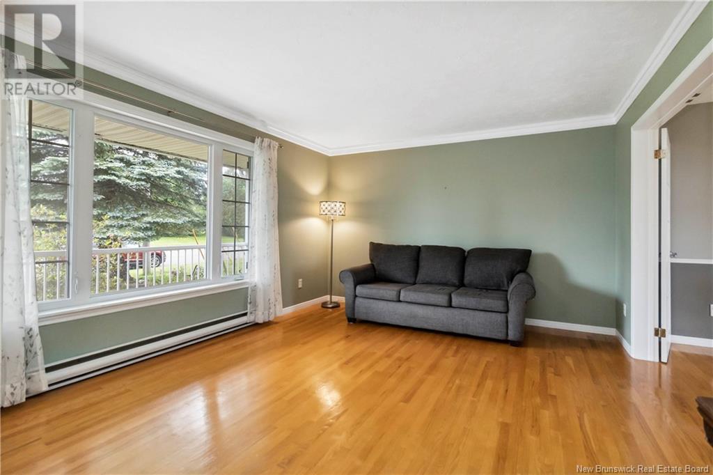 320 Thibodeau Street, Dieppe, New Brunswick  E1A 1W2 - Photo 4 - NB121022