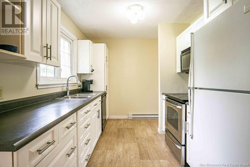 50 Walker Street, Fredericton, New Brunswick  E3A 3E3 - Photo 16 - NB121347