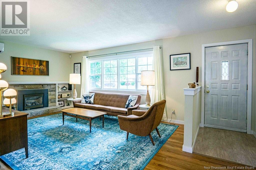 50 Walker Street, Fredericton, New Brunswick  E3A 3E3 - Photo 3 - NB121347
