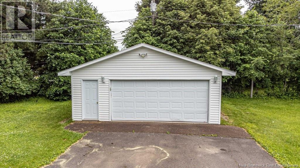 50 Walker Street, Fredericton, New Brunswick  E3A 3E3 - Photo 37 - NB121347