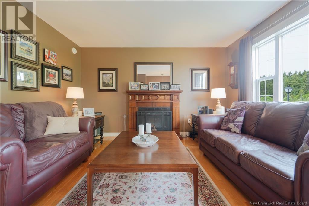 39 Strathorne Avenue, Saint John, New Brunswick  E2J 4K5 - Photo 4 - NB120776