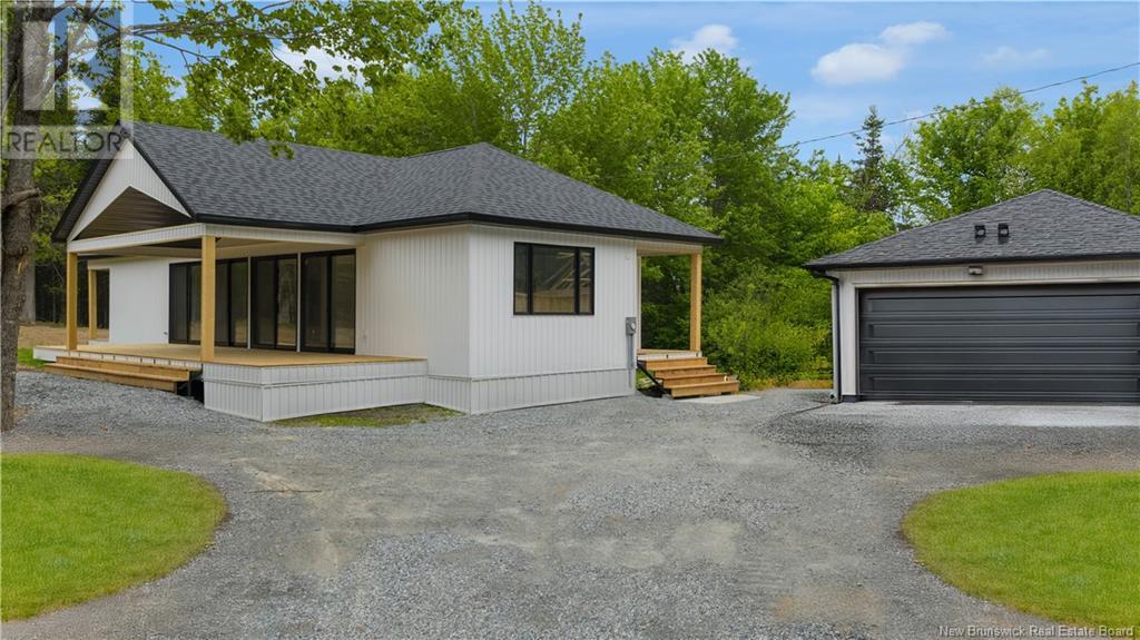175 Robertson Road, Lakeside, New Brunswick