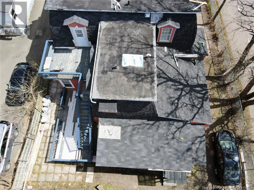 72 Botsford, Moncton, New Brunswick  E1C 4X1 - Photo 10 - NB121404
