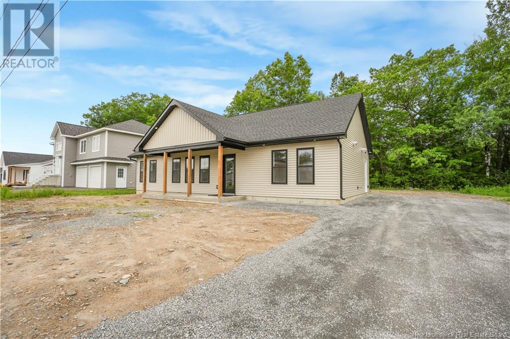 259 Gilridge Drive, Fredericton, New Brunswick  E3G 0A2 - Photo 2 - NB121399