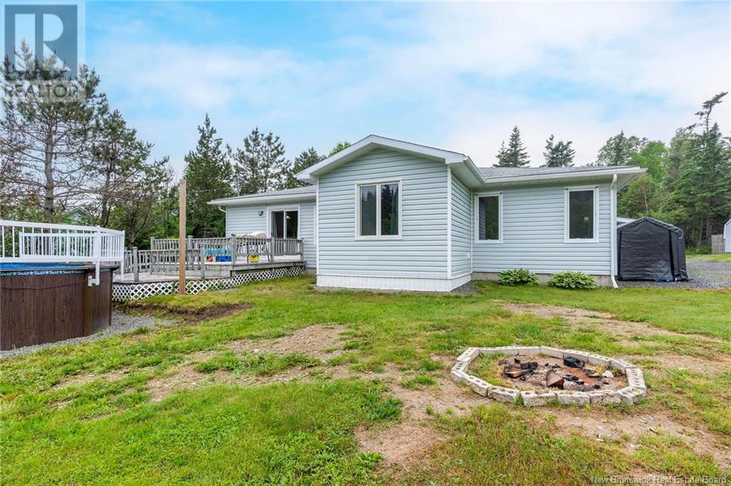 18 Trynor Street, St George, New Brunswick  E5C 3N9 - Photo 4 - NB121385