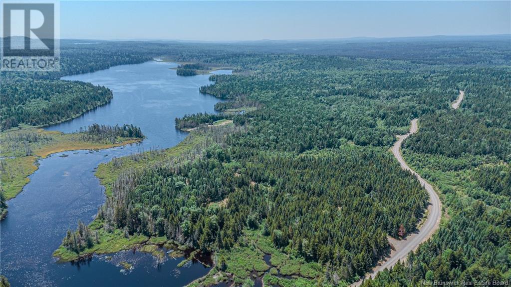 Vacant Land Henderson Lake Place, Saint John, New Brunswick  E2M 7T8 - Photo 2 - NB121321
