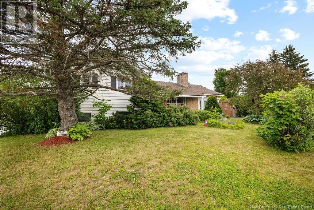 97 University Avenue, Miramichi, New Brunswick  E1N 2V6 - Photo 41 - NB121458