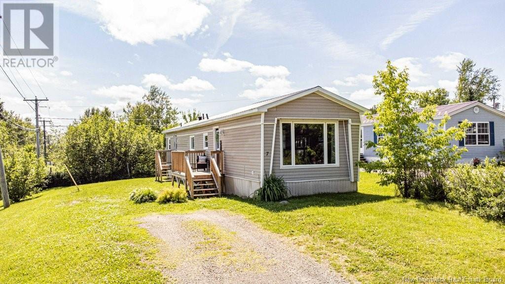 7 Northwood Street, Hanwell, New Brunswick