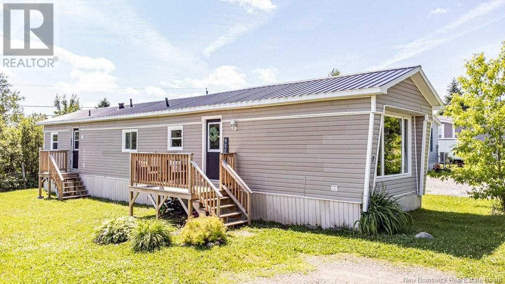 7 Northwood Street, Hanwell, New Brunswick  E3B 6R1 - Photo 2 - NB121477
