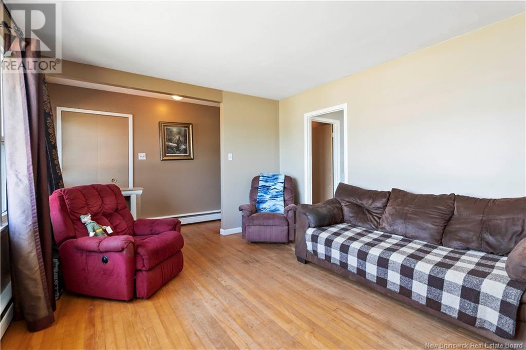 6 Windsor Street, Riverview, New Brunswick  E1B 2X6 - Photo 7 - NB121335
