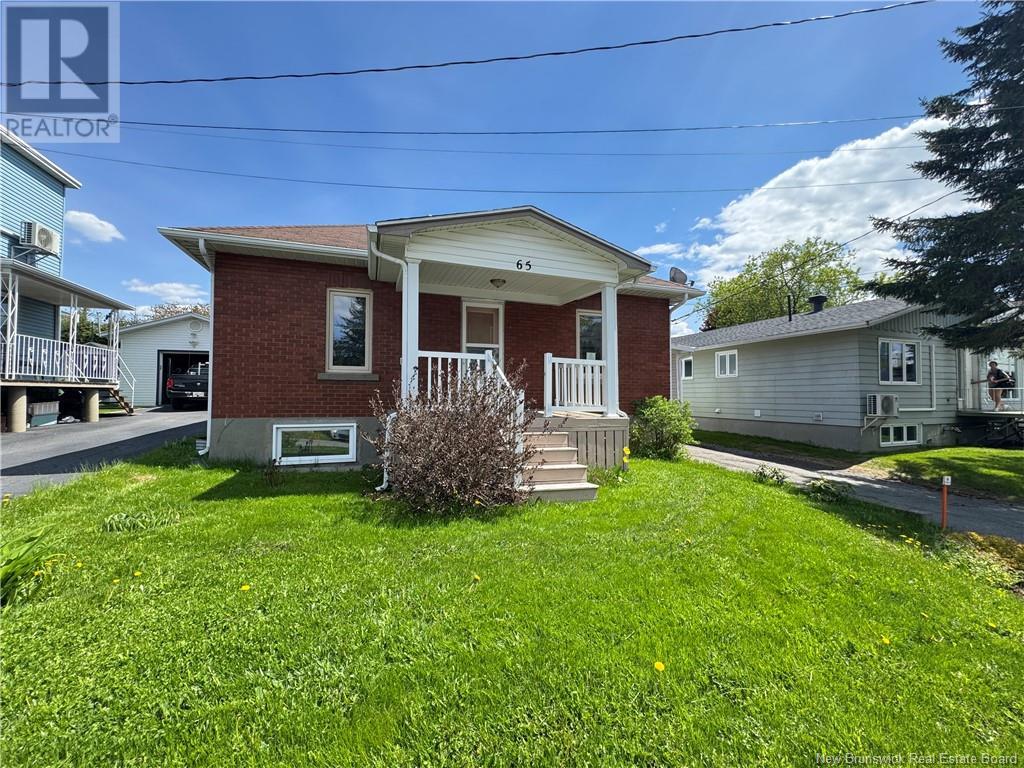 65 St.-Georges, Edmundston, New Brunswick  E3V 2W1 - Photo 3 - NB121485