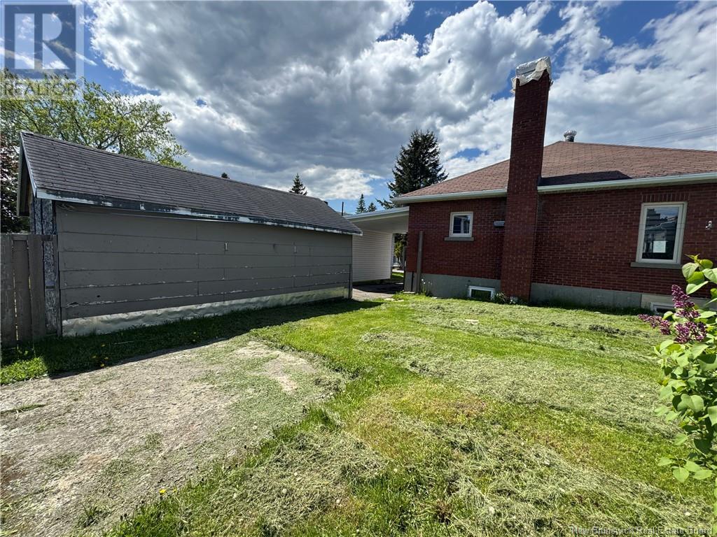 65 St.-Georges, Edmundston, New Brunswick  E3V 2W1 - Photo 6 - NB121485