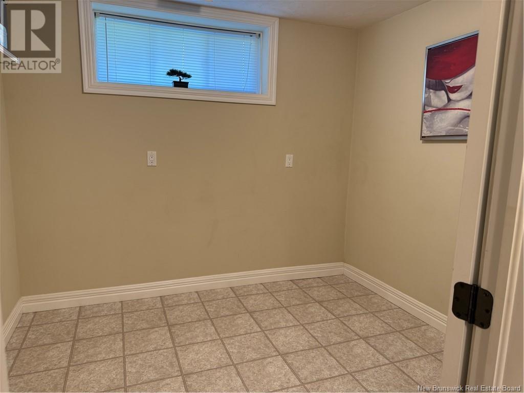 42 Newberry Street, Moncton, New Brunswick  E1G 5M6 - Photo 31 - NB121354