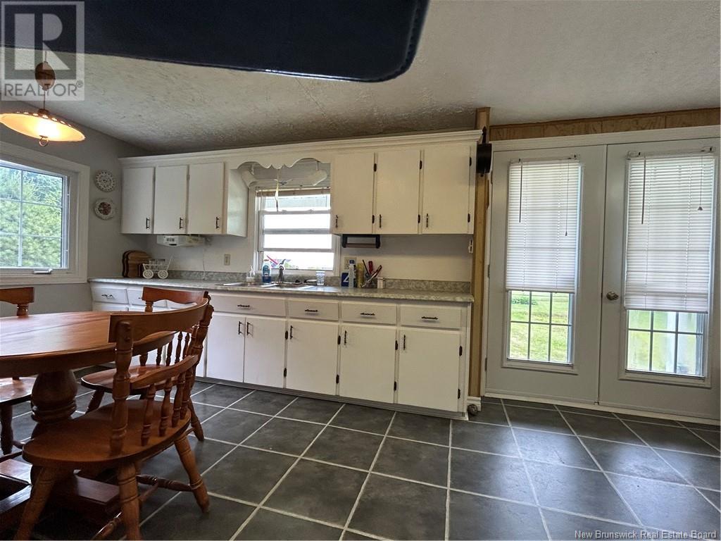 41 Allee Borgitte, Beaubassin East, New Brunswick  E4N 1A3 - Photo 11 - NB121338