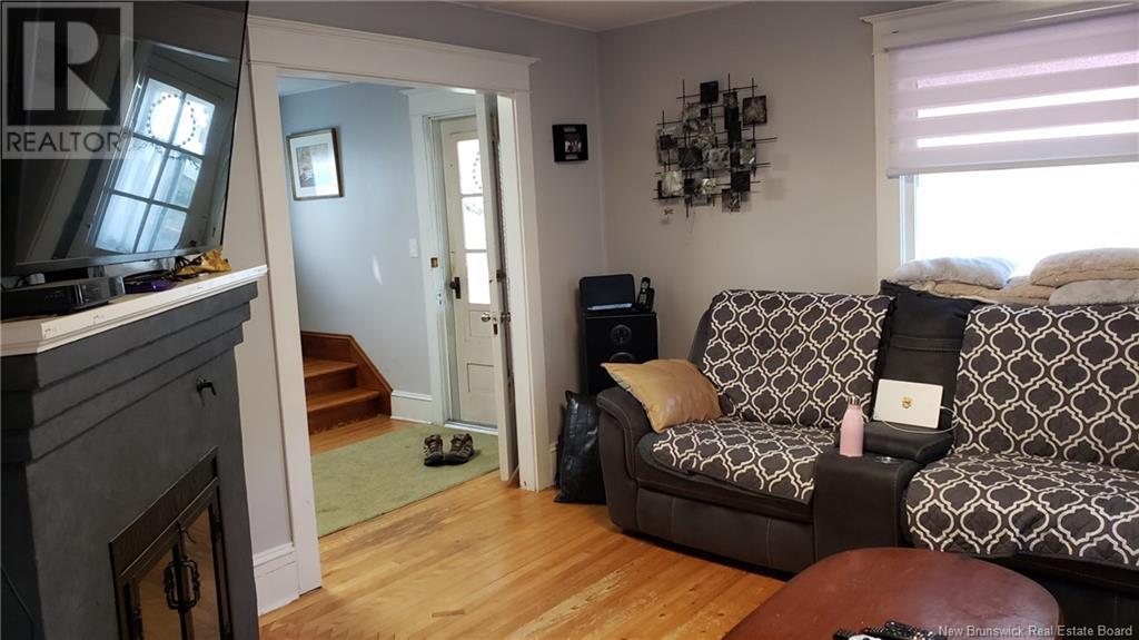 56 Essex Street, Sussex, New Brunswick  E4E 1K1 - Photo 13 - NB121536