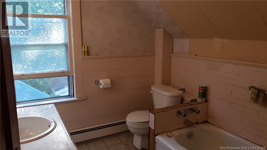 56 Essex Street, Sussex, New Brunswick  E4E 1K1 - Photo 22 - NB121536