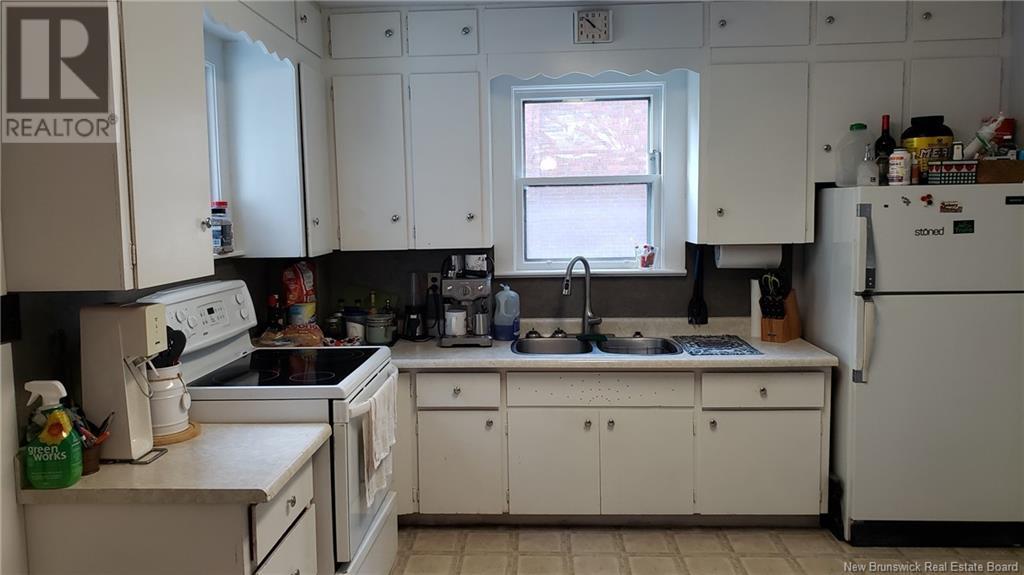 56 Essex Street, Sussex, New Brunswick  E4E 1K1 - Photo 7 - NB121536