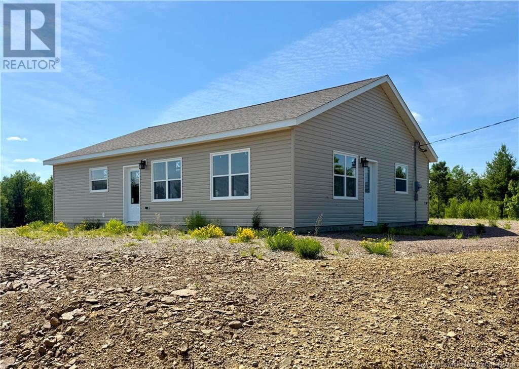 70 Winterport Way, Grand Lake, New Brunswick  E4B 2H6 - Photo 4 - NB121447