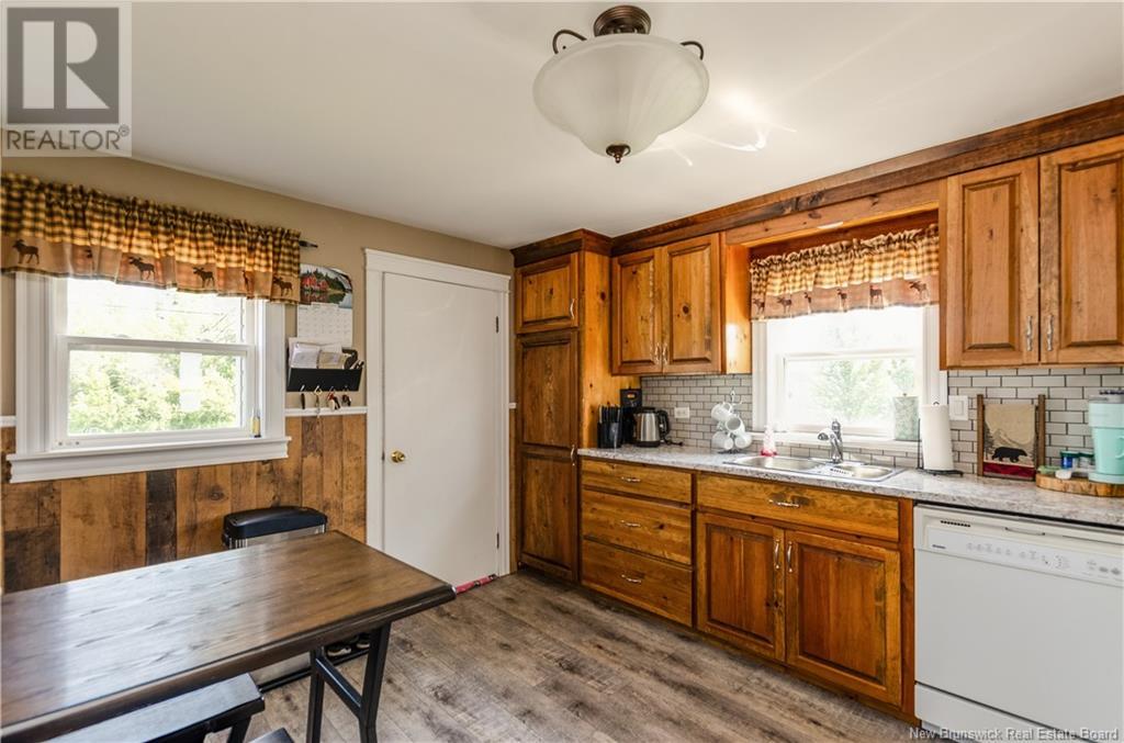 3002 Main Street, Salisbury, New Brunswick  E4J 2L3 - Photo 12 - NB121407
