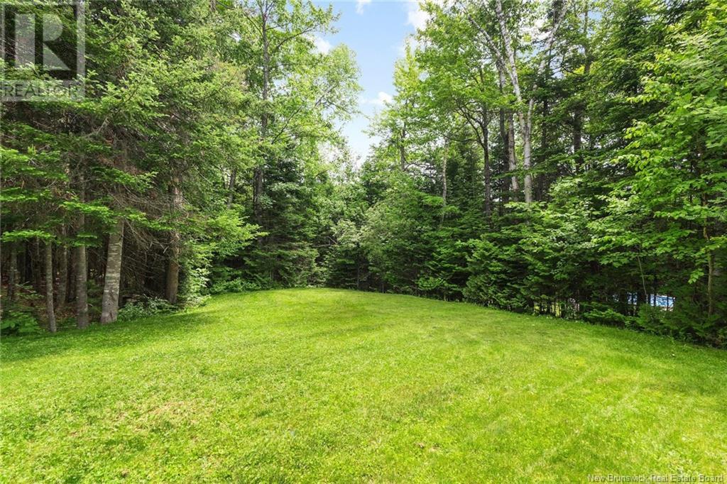 41 Tucana Drive, Hanwell, New Brunswick  E3C 1M9 - Photo 46 - NB121577