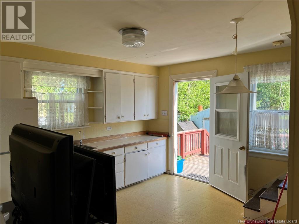 16 Broadway Avenue, Saint John, New Brunswick  E2H 1Z7 - Photo 10 - NB121440