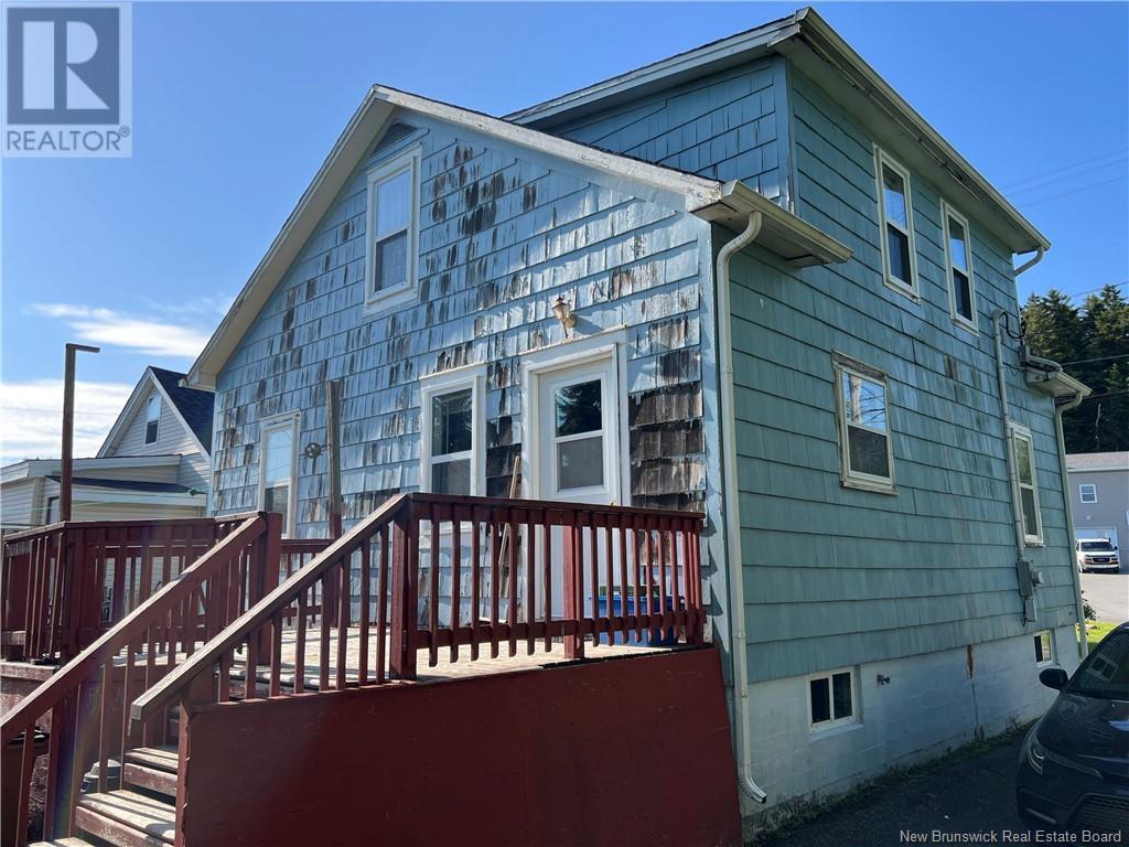 16 Broadway Avenue, Saint John, New Brunswick  E2H 1Z7 - Photo 3 - NB121440