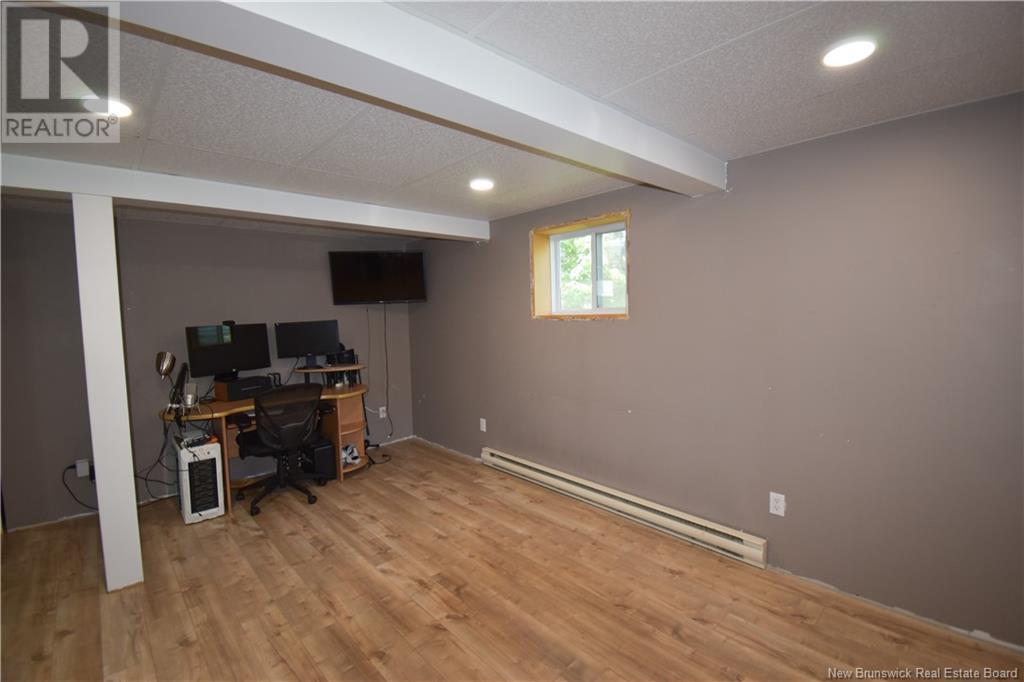226 Dumaresq, Bathurst, New Brunswick  E2A 1H8 - Photo 25 - NB121599