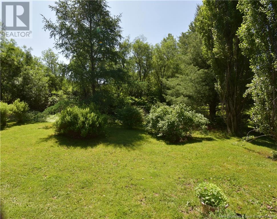 226 Dumaresq, Bathurst, New Brunswick  E2A 1H8 - Photo 29 - NB121599