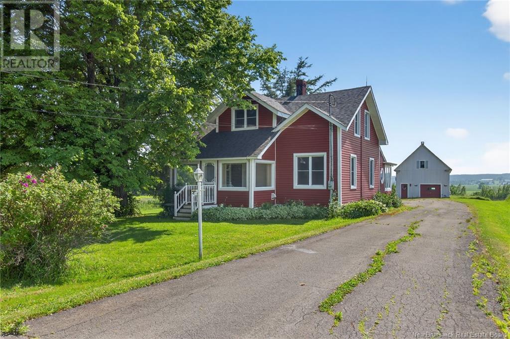 1068 Royal Road, Memramcook, New Brunswick  E4K 1Y1 - Photo 6 - NB121588