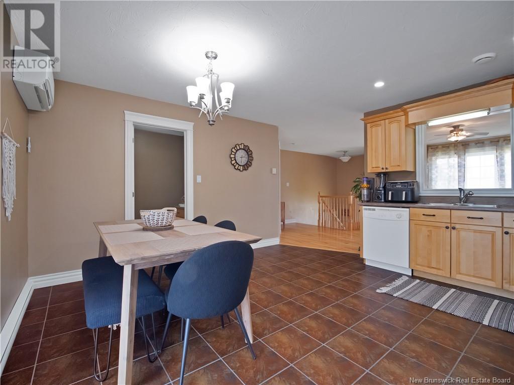 30 Myriam Crescent, Moncton, New Brunswick  E1A 0V5 - Photo 11 - NB121607