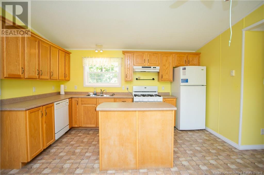 754 Route 635, Harvey, New Brunswick  E6K 3L6 - Photo 10 - NB121591