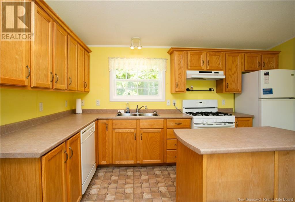 754 Route 635, Harvey, New Brunswick  E6K 3L6 - Photo 17 - NB121591
