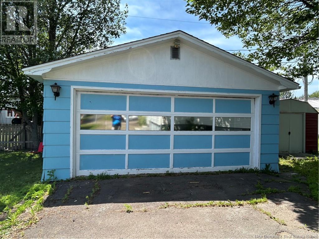 34 Smith Street, Moncton, New Brunswick  E1C 8G2 - Photo 7 - NB121433