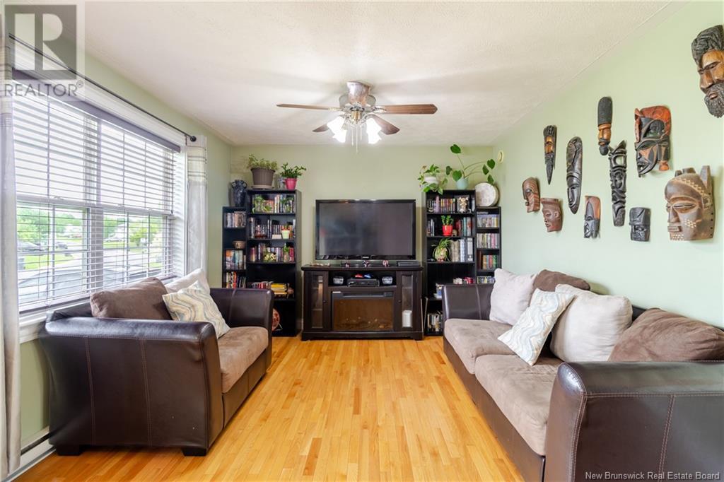 12 Watling Crescent, Oromocto, New Brunswick  E2V 4M7 - Photo 6 - NB121432