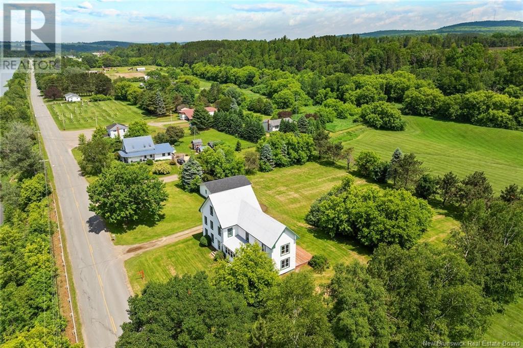 8482 Main Street, Florenceville-Bristol, New Brunswick  E7L 4J8 - Photo 49 - NB121619